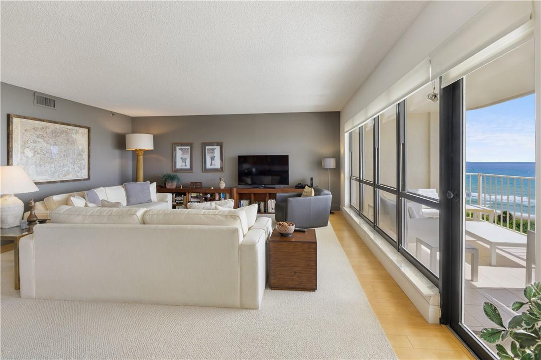4301 North Ocean Boulevard, Unit 803 Boca Raton, FL 33431 - Photo 7 of 46 Photo 7
