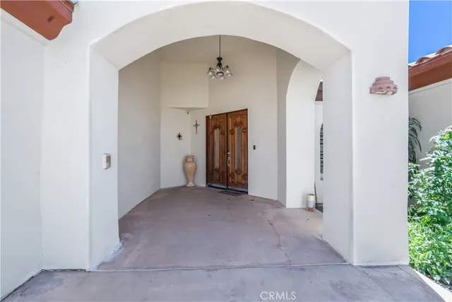 a view of a hallway with a hallway