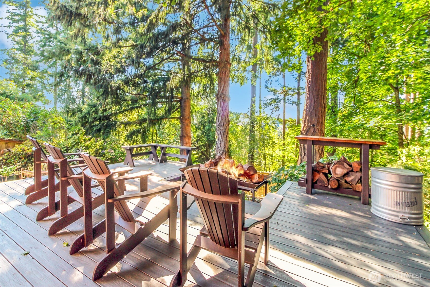 33305 41st Avenue Southwest Federal Way, WA 98023 - Photo 33 of 40 a view of chairs and tables in the patio