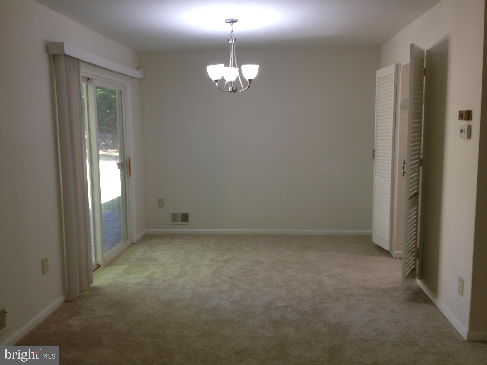 6 Winding Waye Court Silver Spring, MD 20902 - Photo 13 of 28 Dining Room