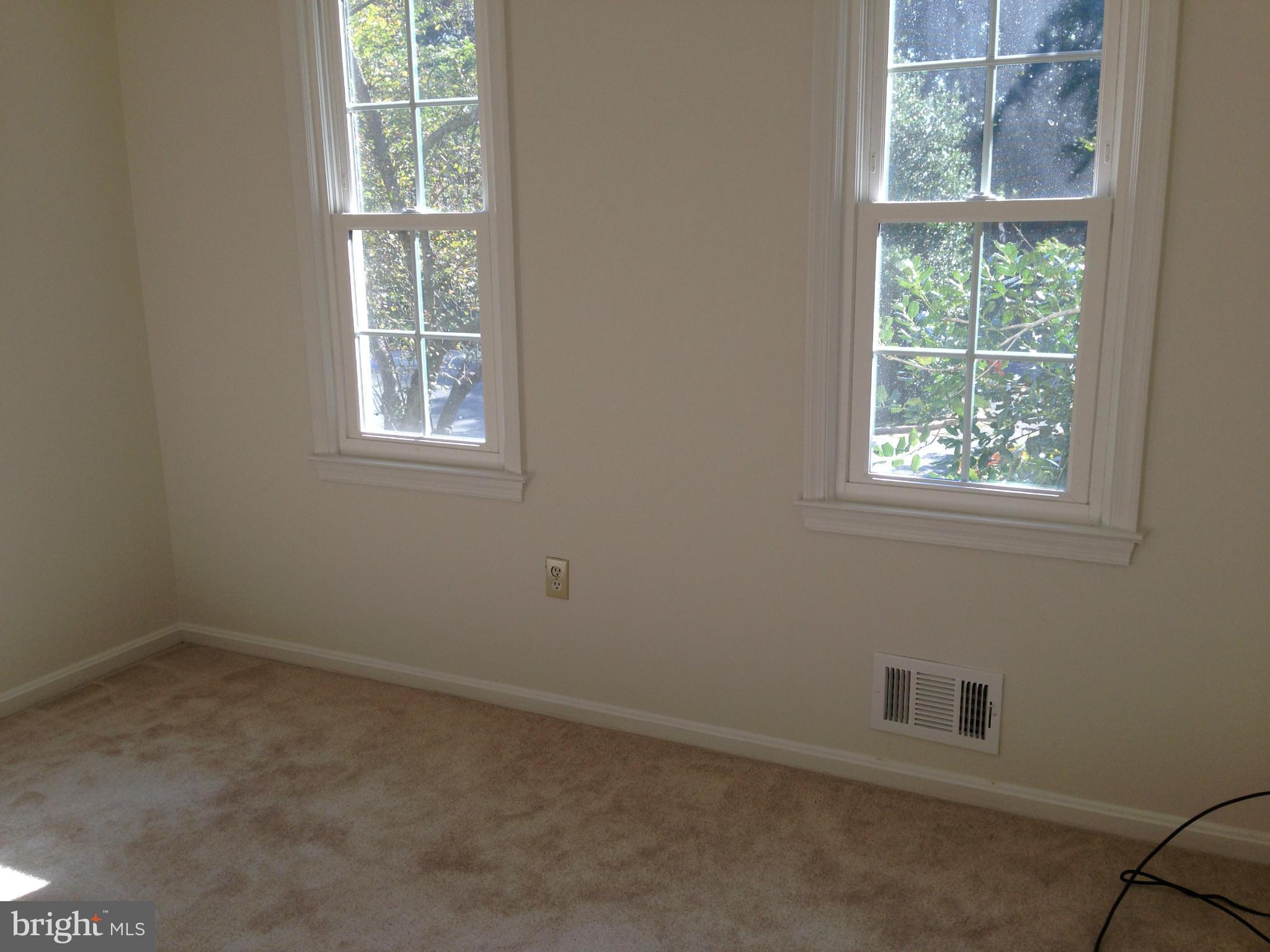 6 Winding Waye Court Silver Spring, MD 20902 - Photo 22 of 28 Bedroom