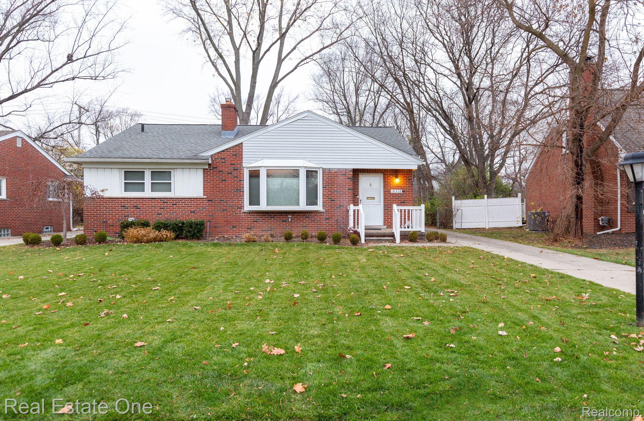 18316 Beverly Road Franklin, MI 48025 - Photo 1 of 31 Gallery Image 1