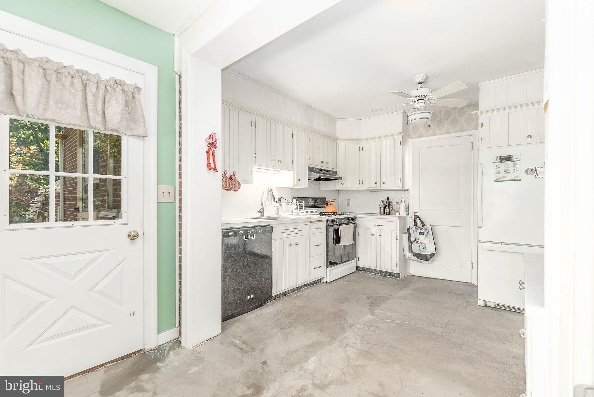 131 Lester Avenue Shillington, PA 19607 - Photo 26 of 38 Gallery Image 26