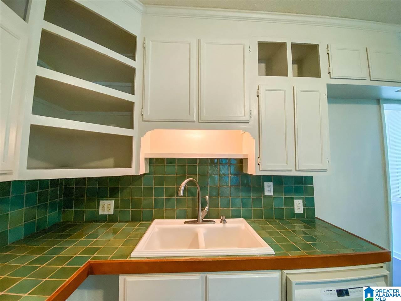 211 Alexander Street Talladega, AL 35160 - Photo 10 of 29