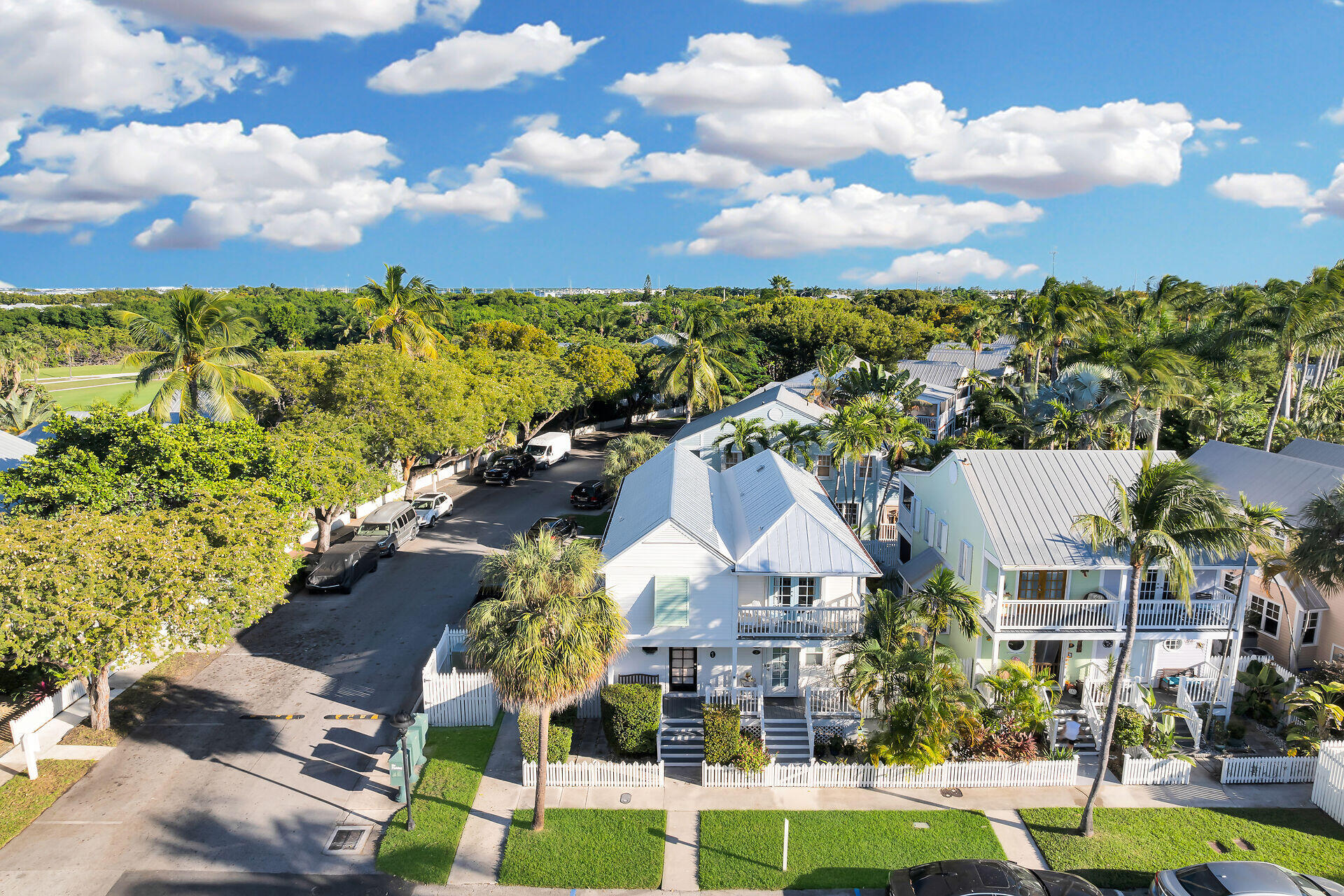 1 Spoonbill Way Key West, FL 33040 - Photo 2 of 54 1 Spoonbill Way Front