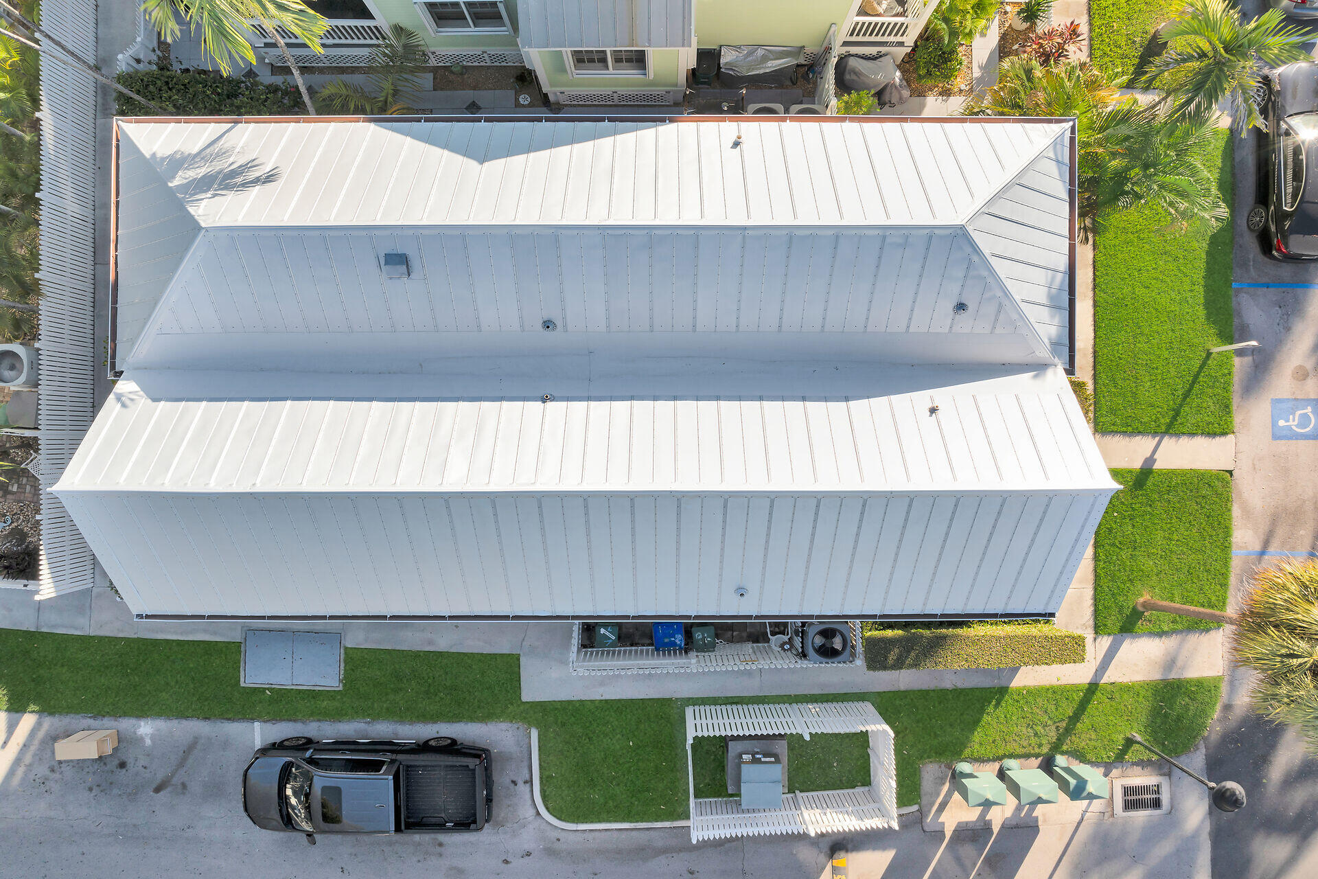 1 Spoonbill Way Key West, FL 33040 - Photo 8 of 54 1 Spoonbill Way Side