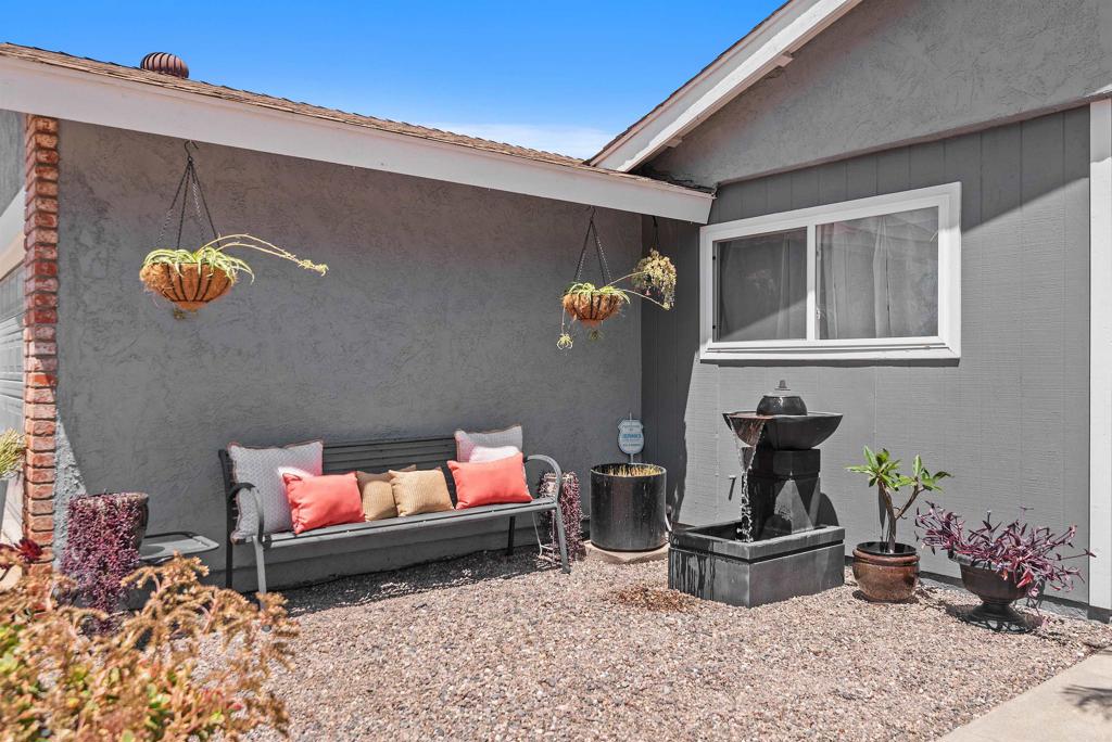 2046 Ups Circle Oceanside, CA 92054 - Photo 4 of 35 a room with furniture and potted plant