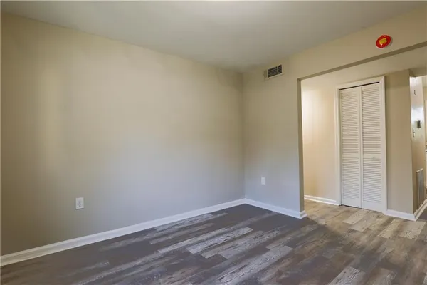 $1,300 | 166 Anderson Avenue Northwest, Unit B08, Atlanta, GA 30314