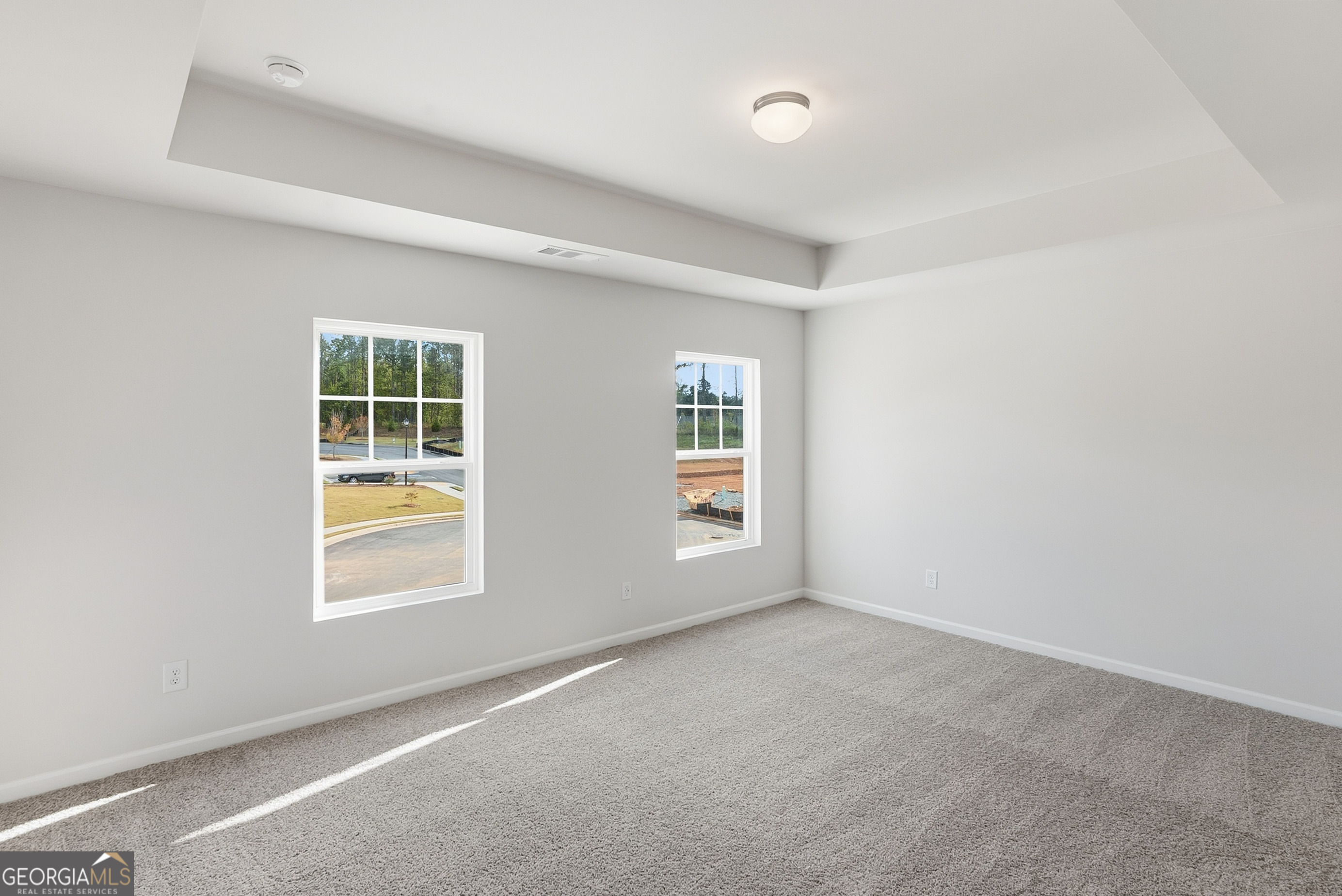 30 Umber Lane Newnan, GA 30263 - Photo 15 of 33 an empty room with windows