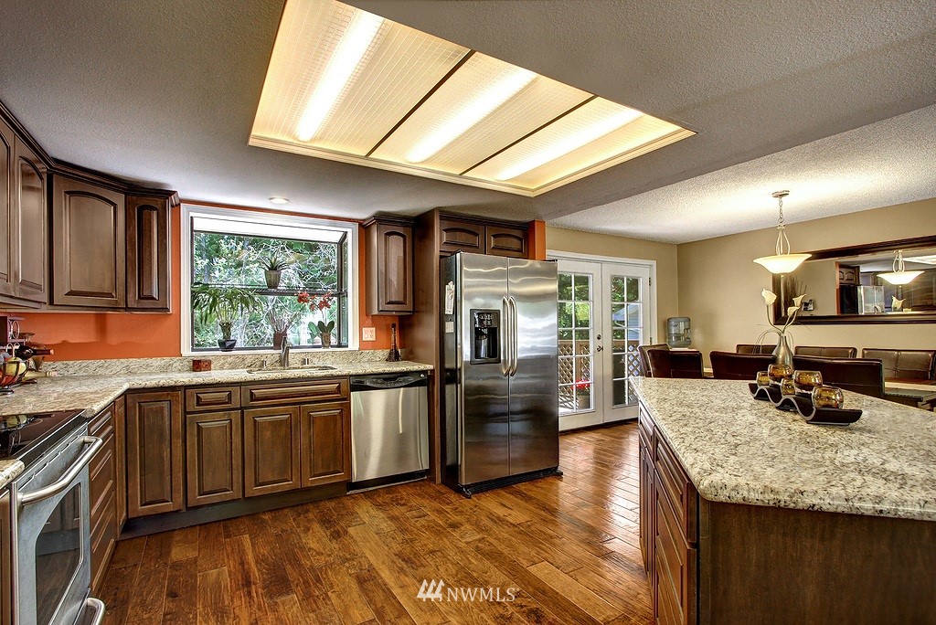 15634 129th Place Southeast Renton, WA 98058 - Photo 7 of 22 Gallery Image 7