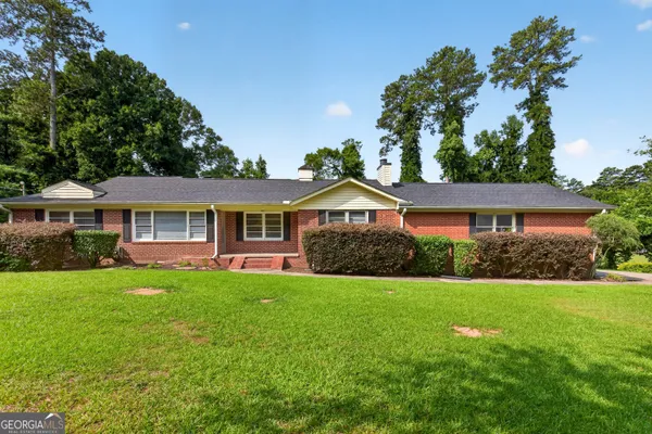 $350,000 | 190 Forrest Avenue, Fayetteville, GA 30214
