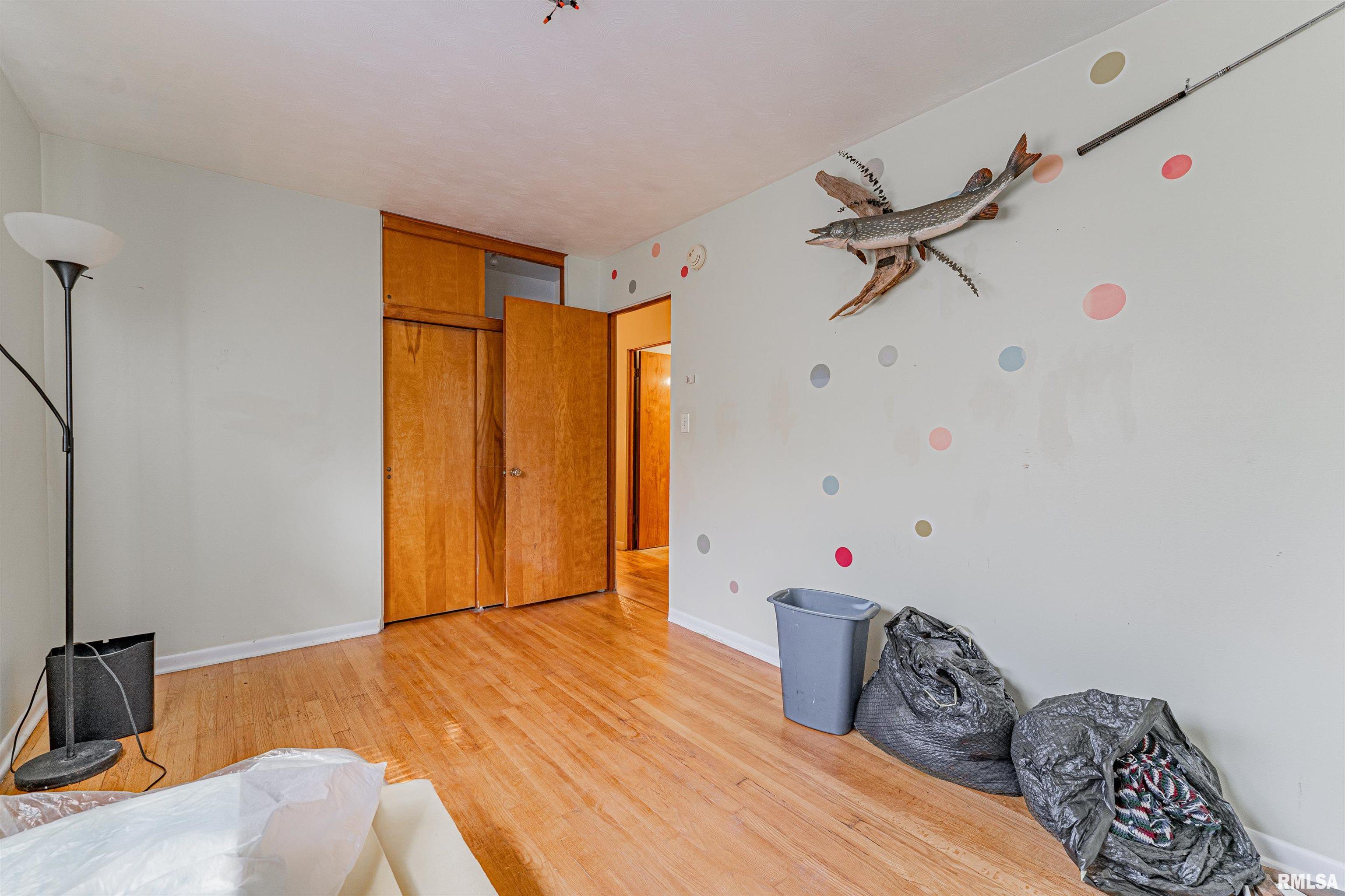 100 Northwest Walnut Street Atlanta, IL 61723 - Photo 8 of 28