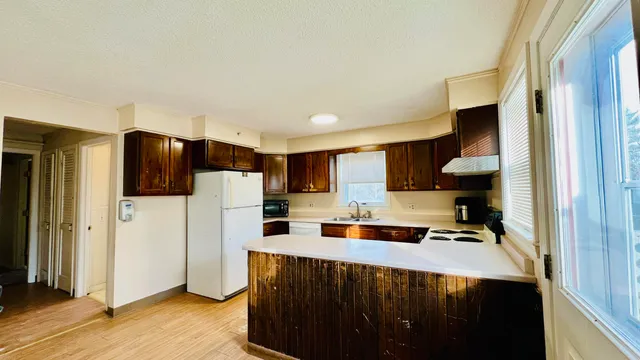 $329,900 | 1883 Essex Street, Bangor, ME 04401