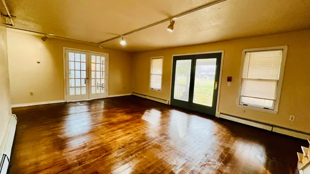 $329,900 | 1883 Essex Street, Bangor, ME 04401