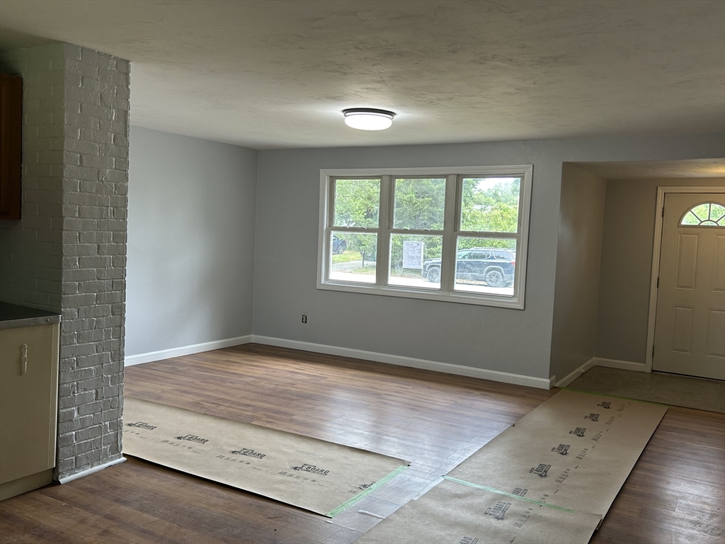 44 Boyle Road Brockton, MA 02302 - Photo 11 of 35