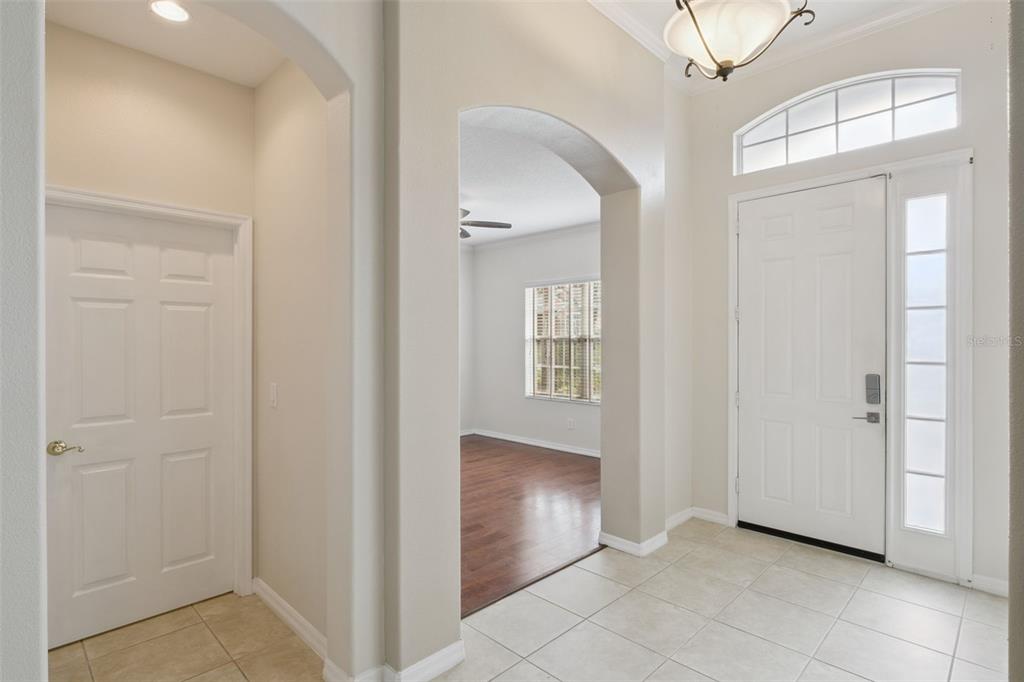 597 Sand Wedge Loop Apopka, FL 32712 - Photo 4 of 40