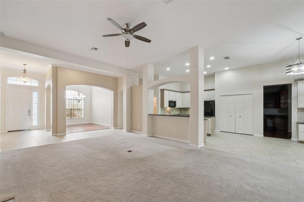 597 Sand Wedge Loop Apopka, FL 32712 - Photo 9 of 40