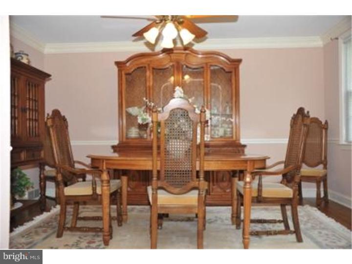 618 West Rolling Road Springfield, PA 19064 - Photo 5 of 21 Dining Room