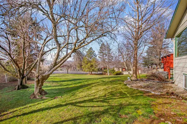 $540,000 | 3430 Meadowlark Drive, Lewiston, ID 83501
