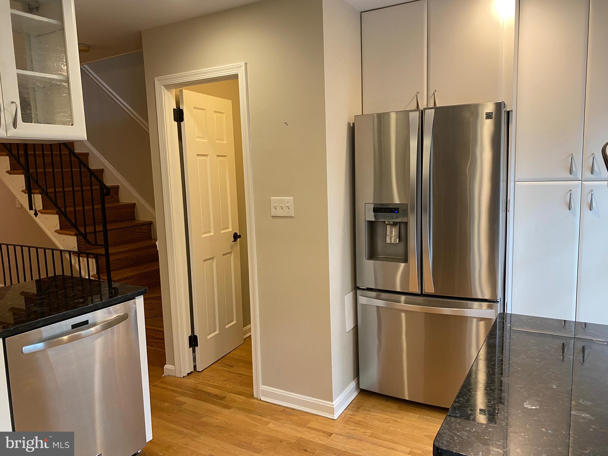 339 11th Street Southeast Washington, DC 20003 - Photo 19 of 39