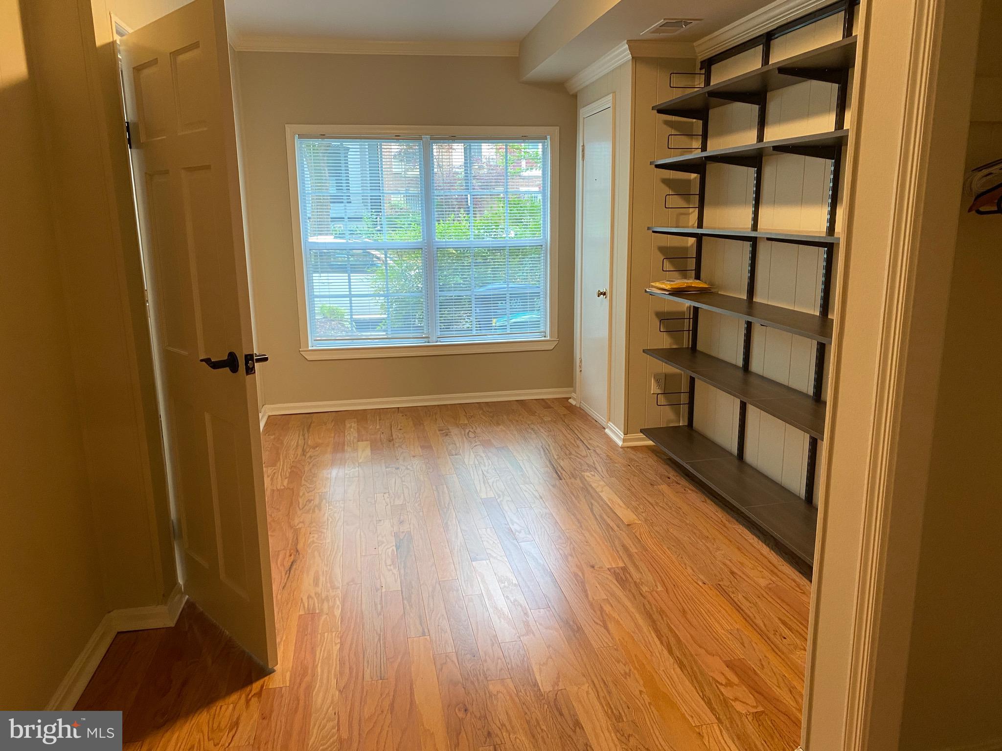 339 11th Street Southeast Washington, DC 20003 - Photo 10 of 39