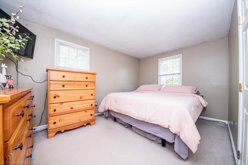 104 Charge Pond Road Wareham, MA 02571 - Photo 11 of 17 Gallery Image 11