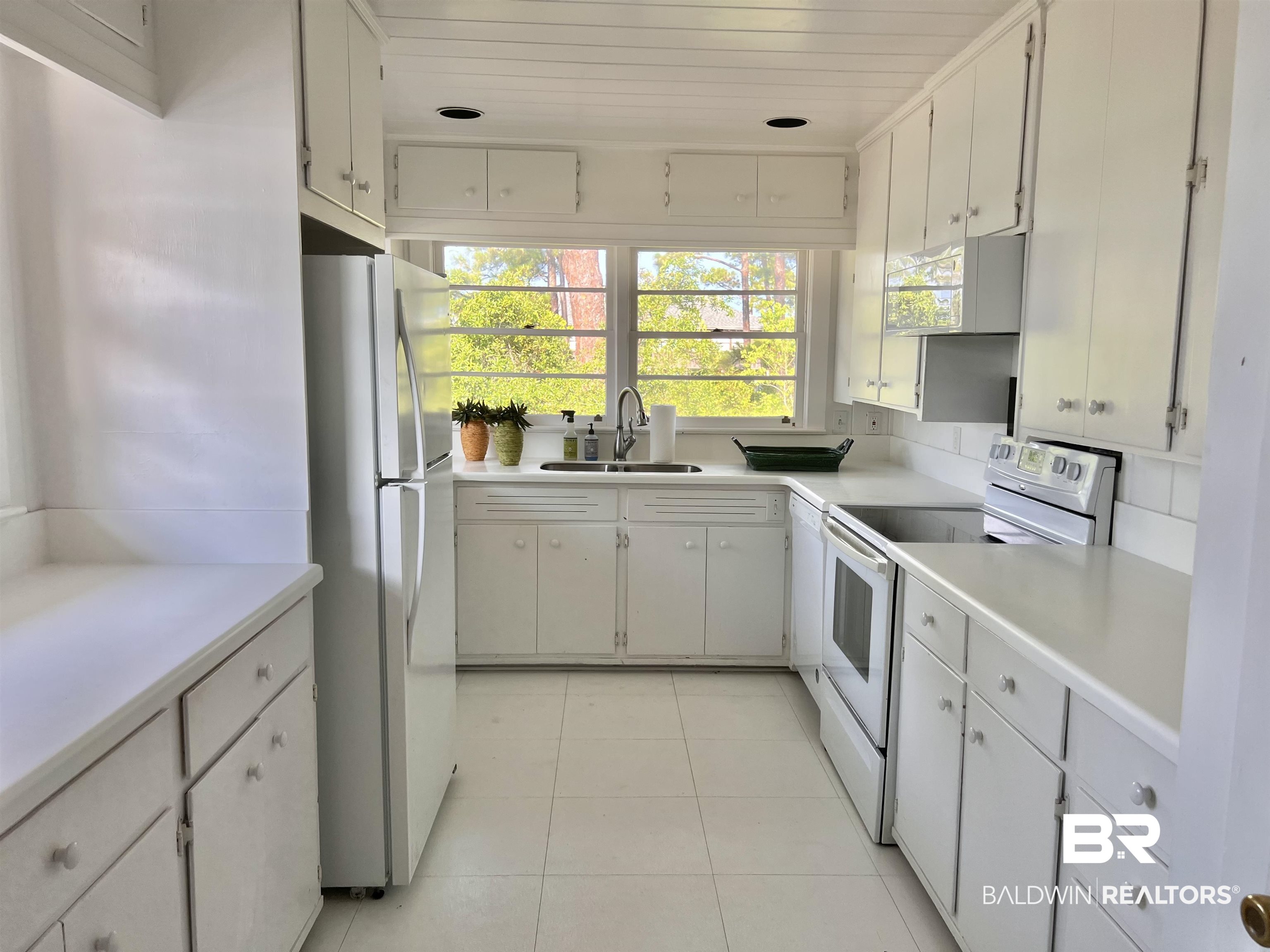 26855 Perdido Beach Boulevard Orange Beach, AL 36561 - Photo 12 of 17