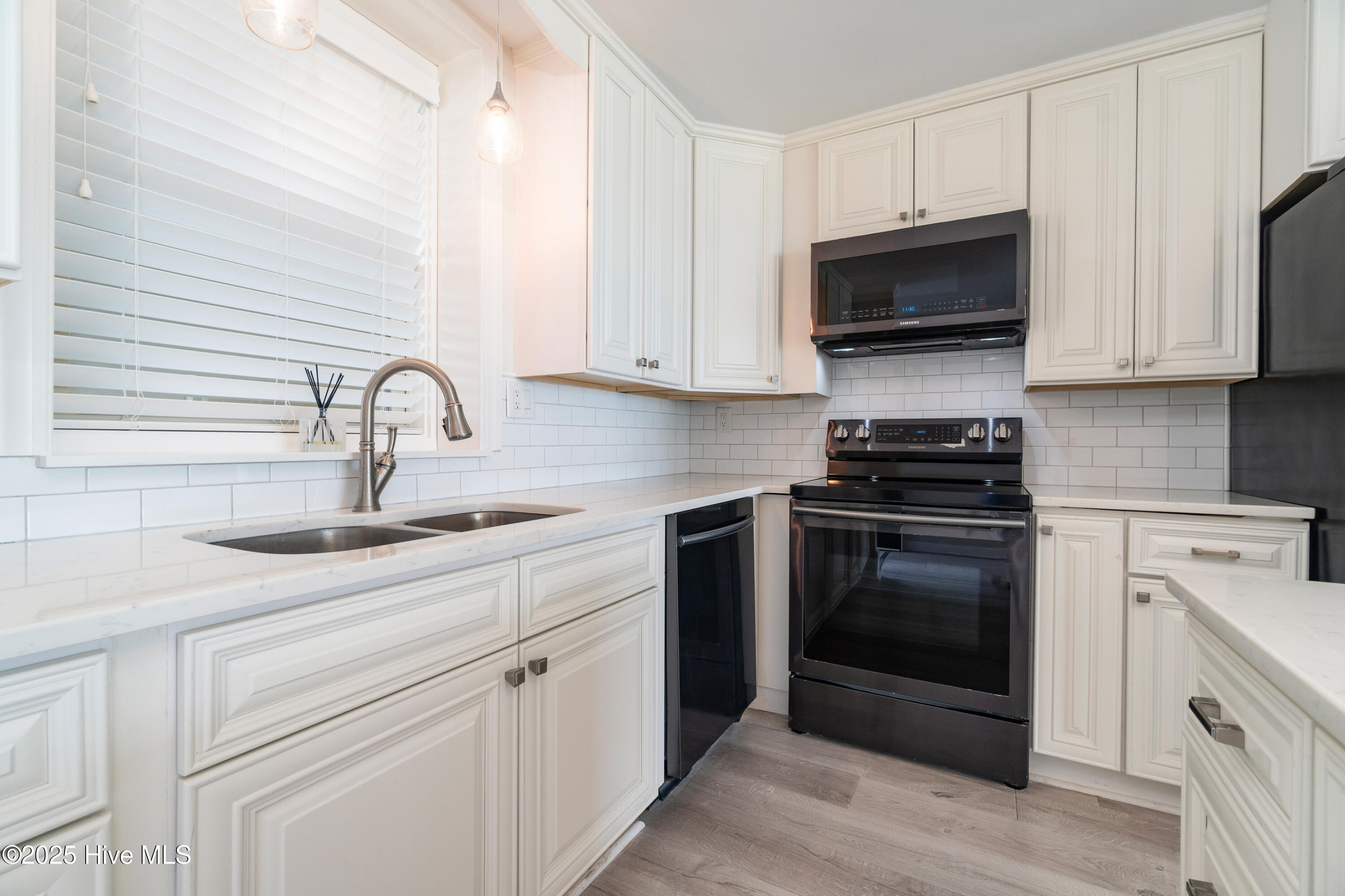 2305 West Fort Macon Road, Unit 207 Atlantic Beach, NC 28512 - Photo 13 of 43 Kitchen View