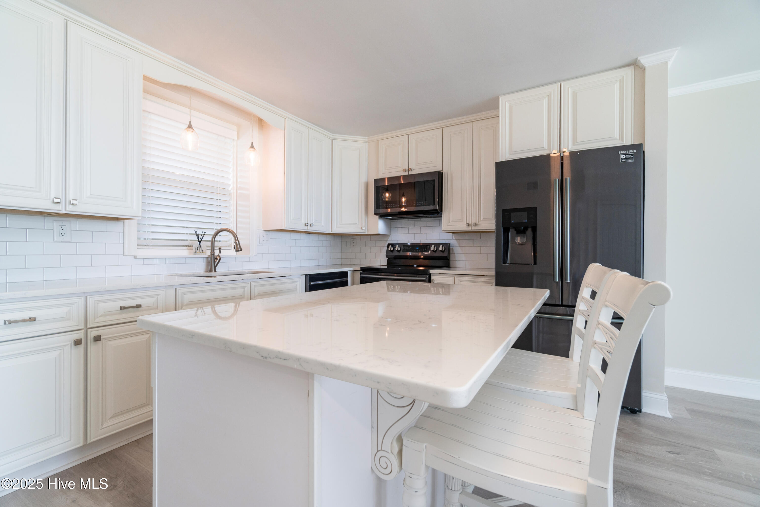 2305 West Fort Macon Road, Unit 207 Atlantic Beach, NC 28512 - Photo 14 of 43 Kitchen view