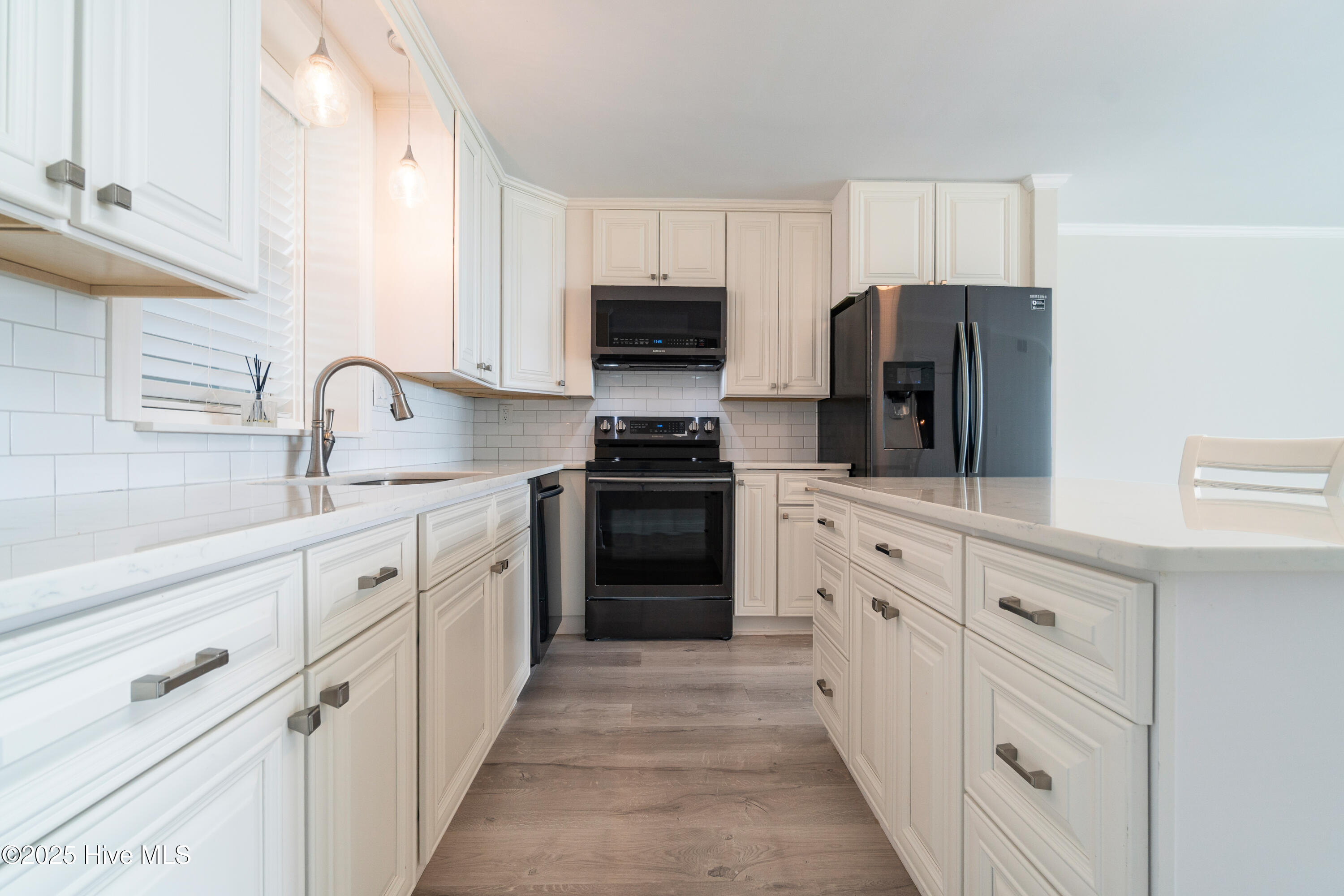 2305 West Fort Macon Road, Unit 207 Atlantic Beach, NC 28512 - Photo 15 of 43 Kitchen View