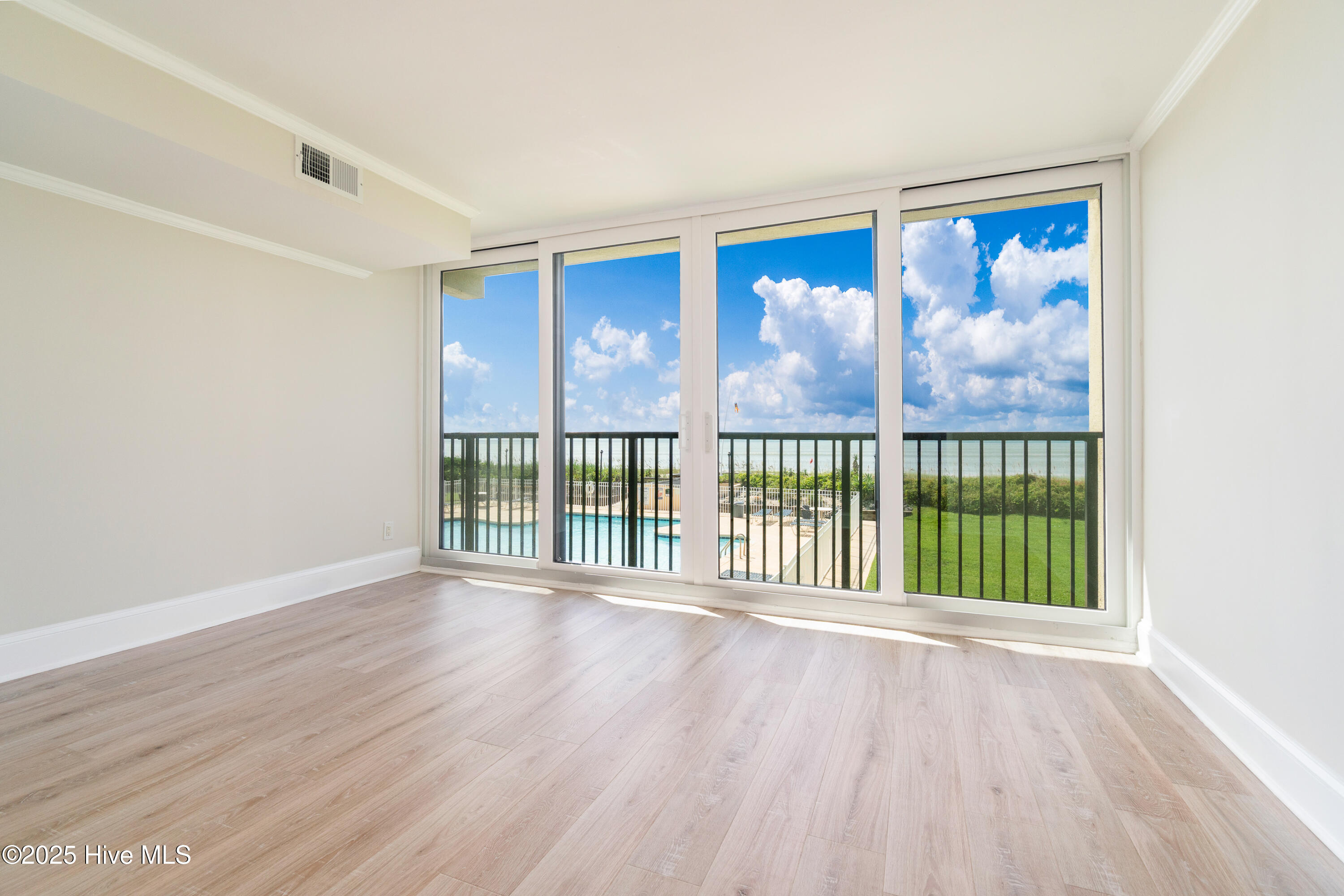 2305 West Fort Macon Road, Unit 207 Atlantic Beach, NC 28512 - Photo 18 of 43 Principal Suite View