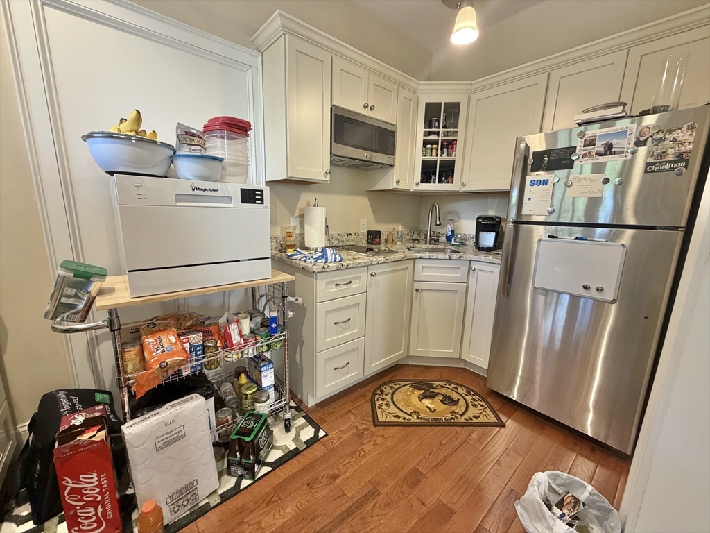 39 Highland Avenue, Unit R Arlington, MA 02476 - Photo 7 of 15