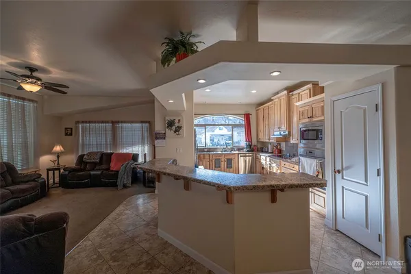 $328,000 | 803 South 3rd Street, Dayton, WA 99328