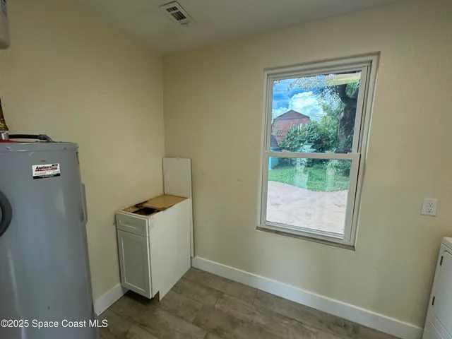 $2,200 | 2914 Stetson Street, Melbourne, FL 32901