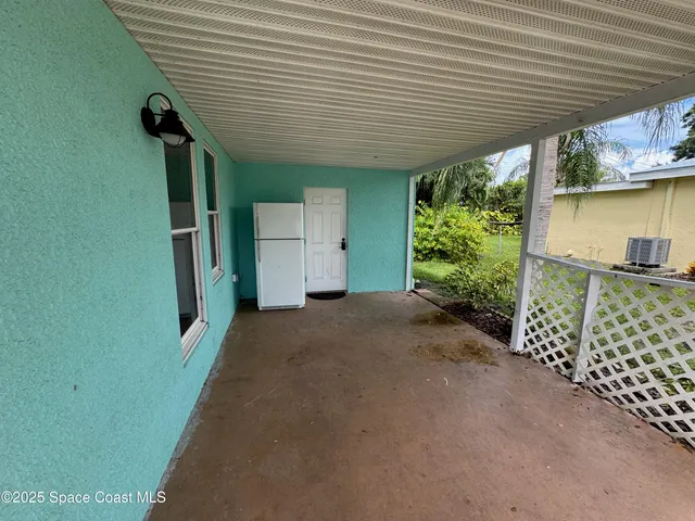 $2,200 | 2914 Stetson Street, Melbourne, FL 32901