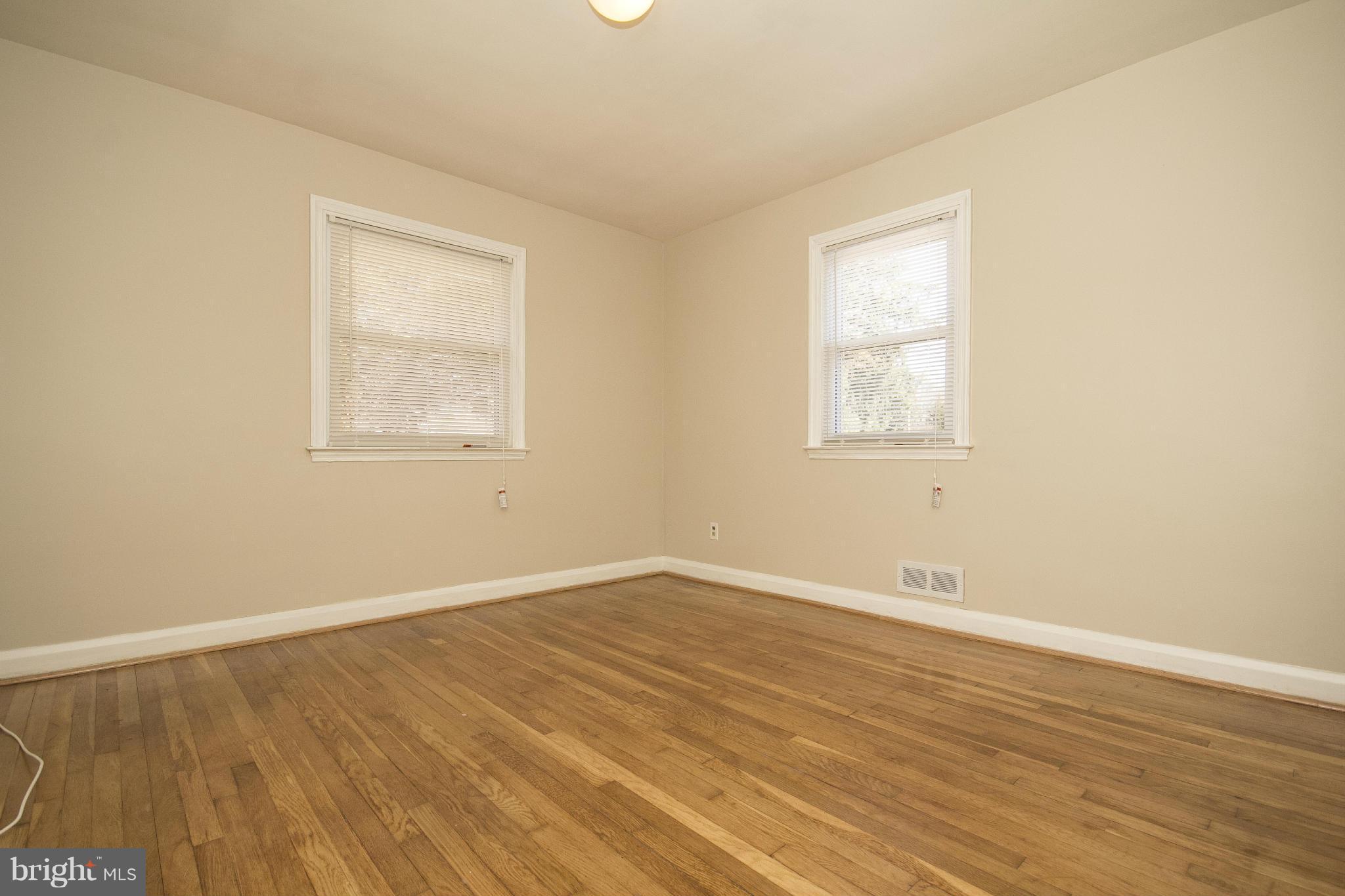 4115 Buckingham Road Pikesville, MD 21207 - Photo 15 of 30 Bedroom 2