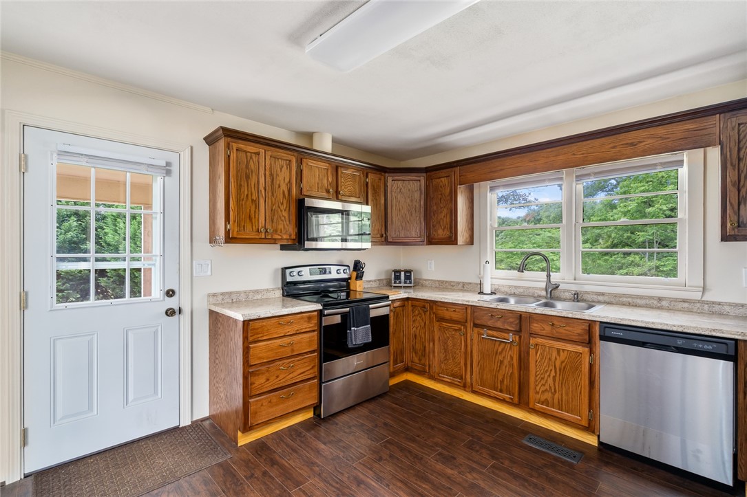 1205 Welcome Road Williamston, SC 29697 - Photo 7 of 48 Gallery Image 7