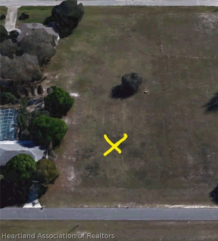 409 Meadow Road Sebring, FL 33876 - Photo 6 of 20 Gallery Image 6
