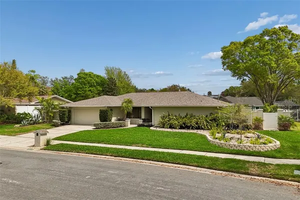 $840,000 | 13114 Tifton Drive, Tampa, FL 33618