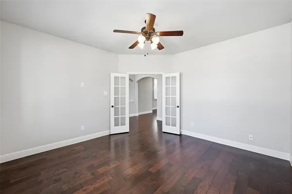 $529,999 | 110 Sweetleaf Drive, Red Oak, TX 75154