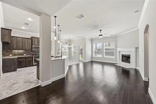 $529,999 | 110 Sweetleaf Drive, Red Oak, TX 75154