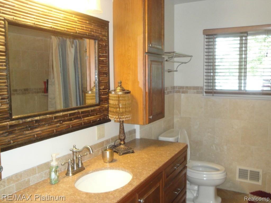 4302 Rurik Drive Howell, MI 48843 - Photo 54 of 91 DSC04882.jpg