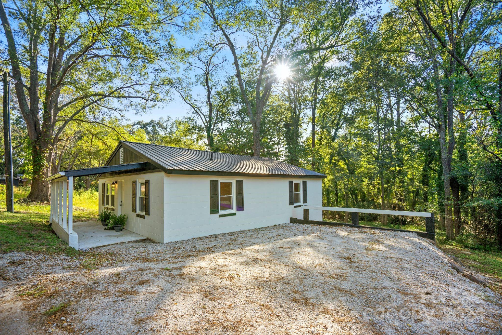 115 Red Oak Street Chesterfield, SC 29709 - Photo 20 of 24 Gallery Image 20