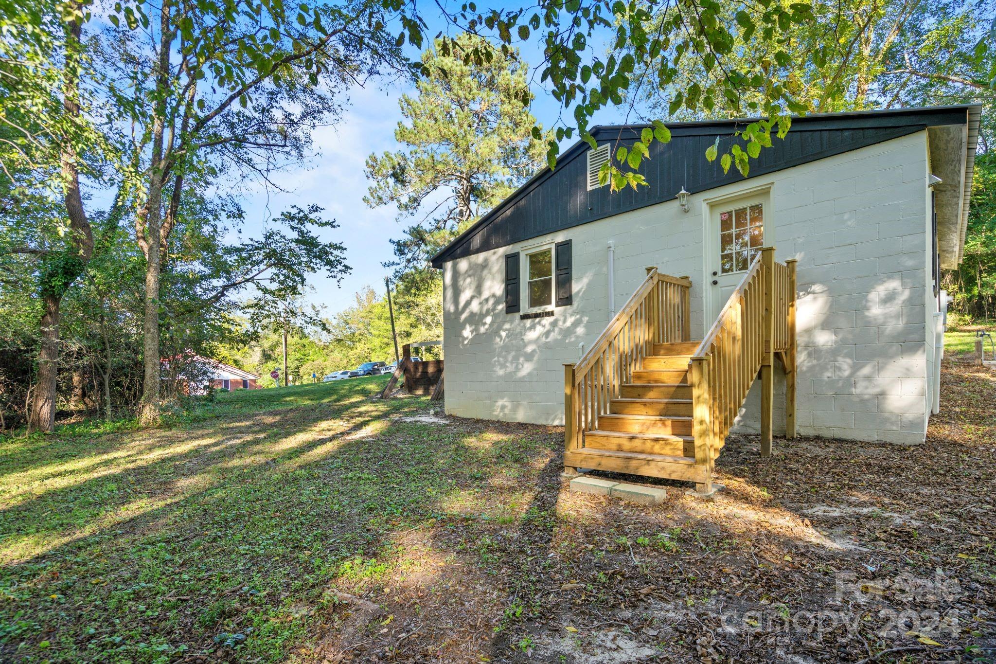 115 Red Oak Street Chesterfield, SC 29709 - Photo 22 of 24 Gallery Image 22