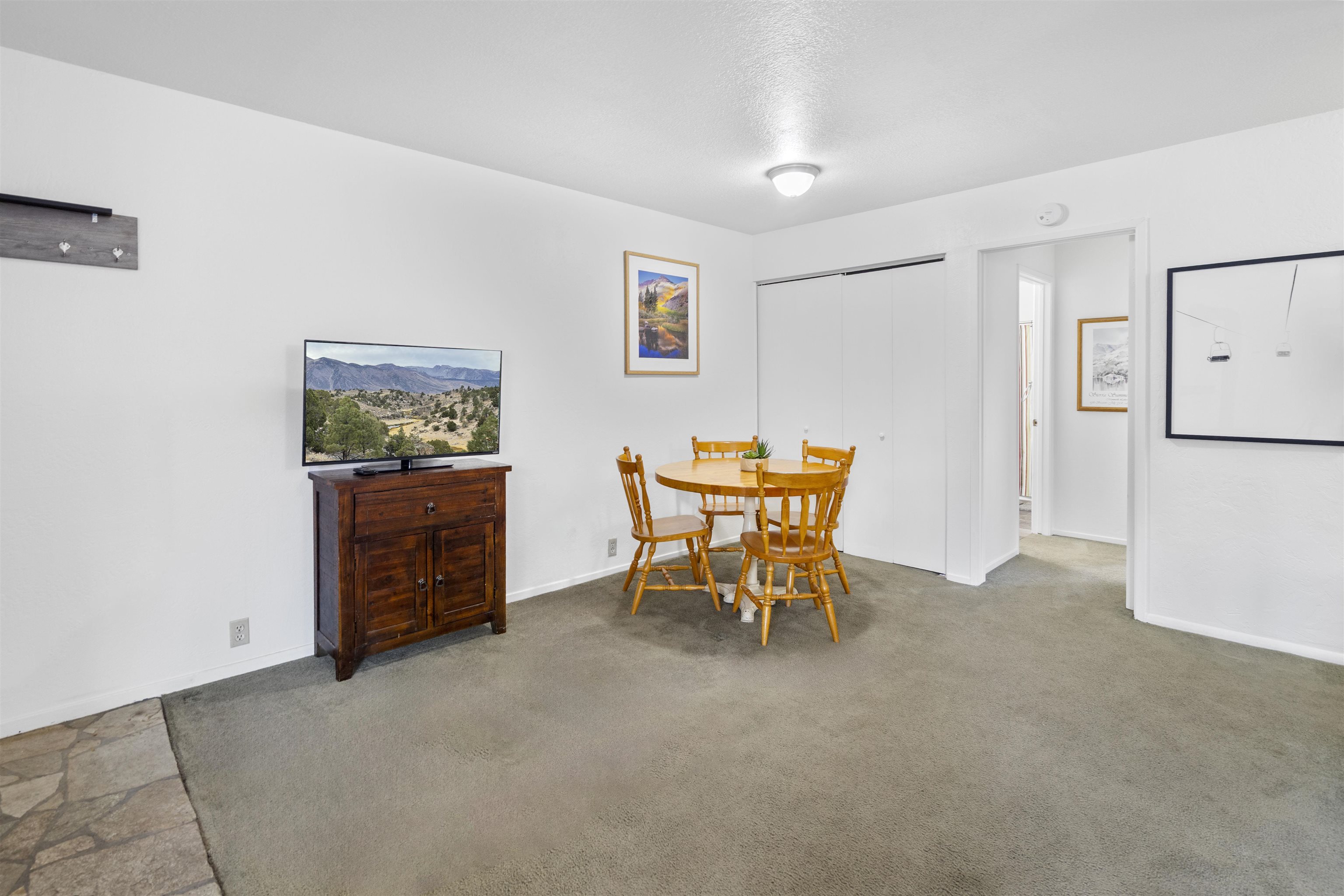 165 Old Mammoth Road, Unit 30 Mammoth Lakes, CA 93546 - Photo 3 of 12 Gallery Image 3