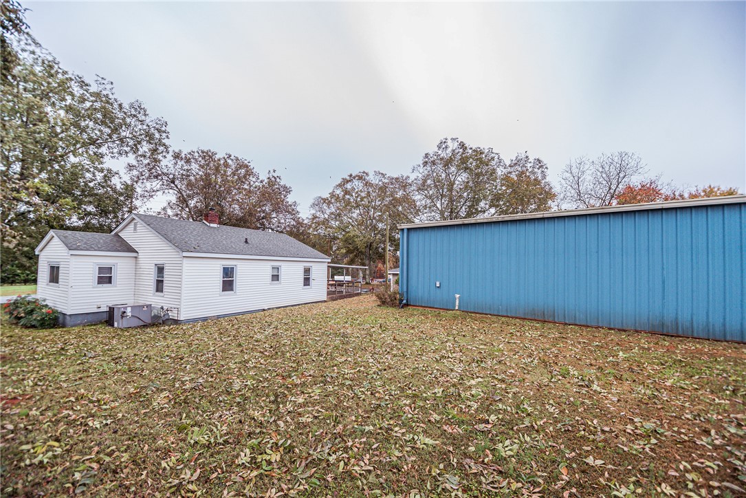 901 Breazeale Road Liberty, SC 29657 - Photo 6 of 37