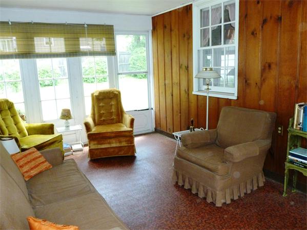 65 Pilgrim Road Springfield, MA 01118 - Photo 14 of 15