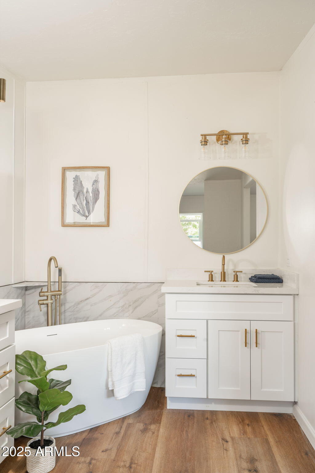 3278 East Ripple Road Camp Verde, AZ 86322 - Photo 20 of 33 a bathroom with a sink and a mirror