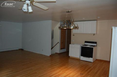 11444 Runyan Lake Road Fenton, MI 48430 - Photo 10 of 23 20195895-9.JPG
