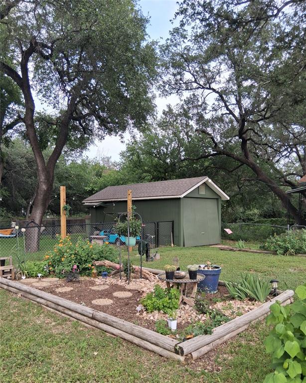 4120 Rench Road Lake Worth, TX 76135 - Photo 14 of 16 Herb and flower garden